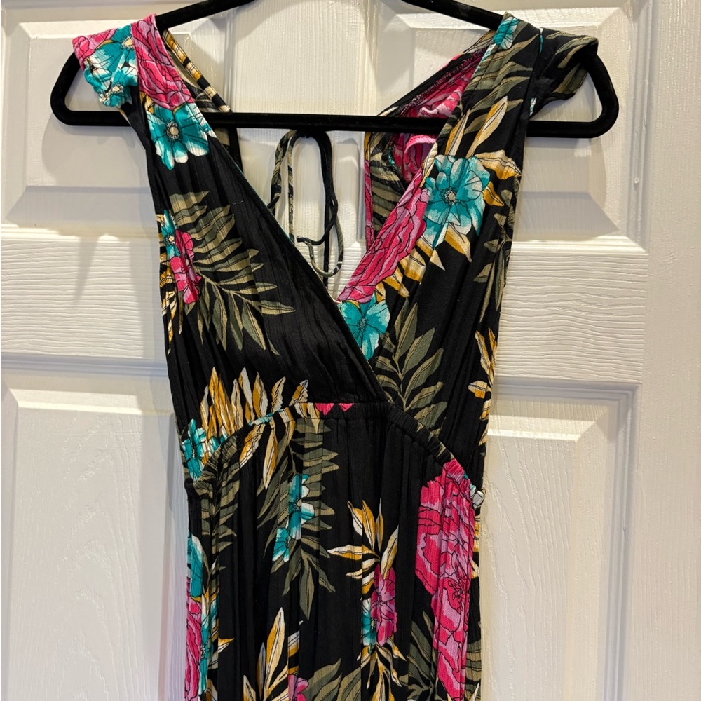 Billabong Vibrant Pink Floral maxi dress